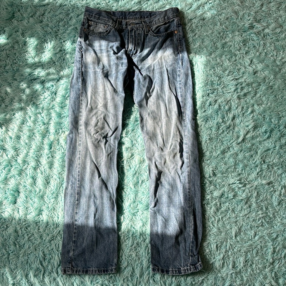 Levis straight leg jeans